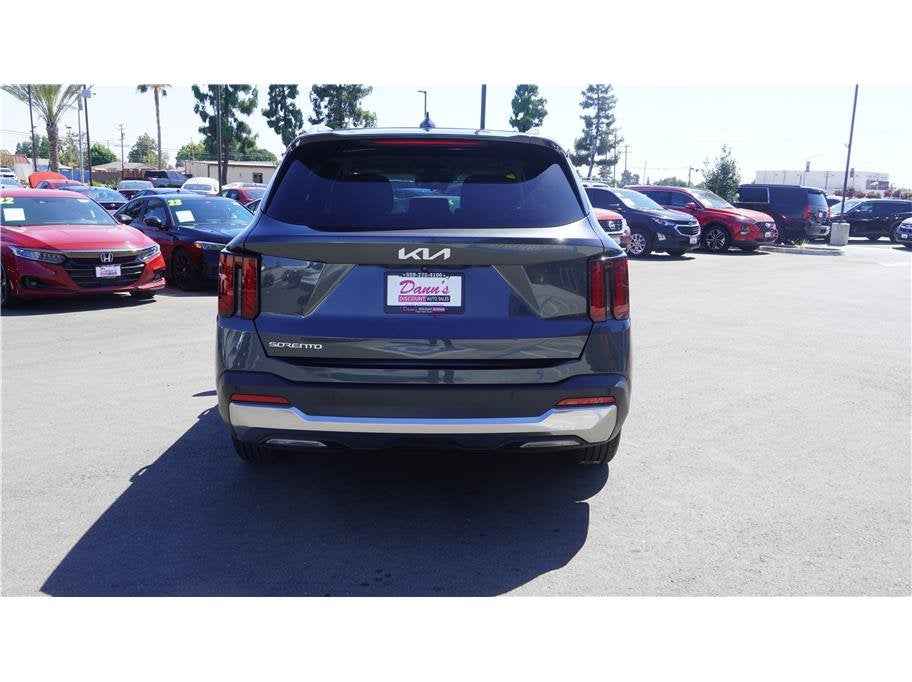 2024 Kia Sorento S