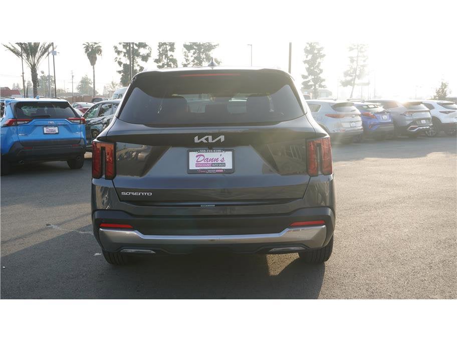 2024 Kia Sorento S