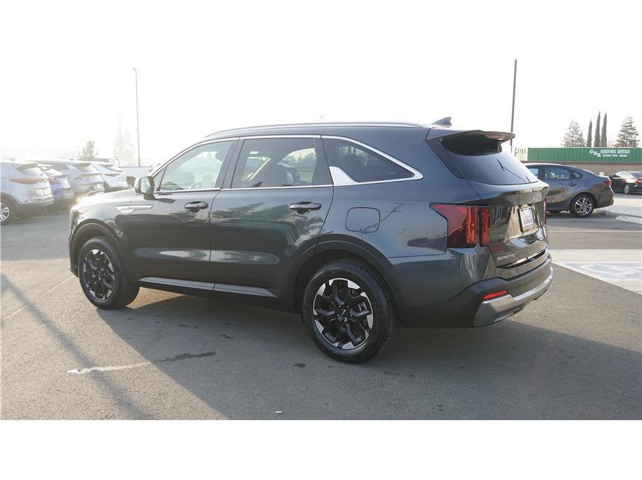 2024 Kia Sorento S