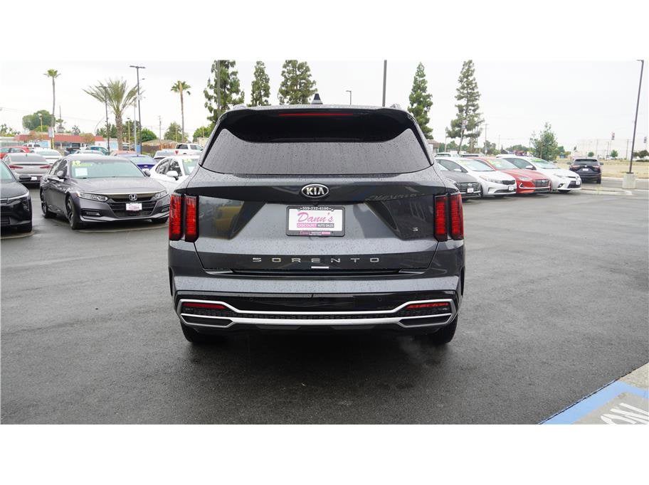 2021 Kia Sorento S