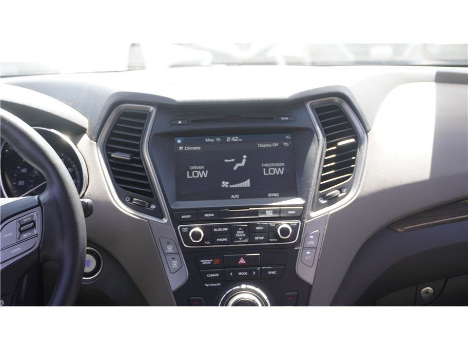 2017 Hyundai Santa Fe Sport 2.0T Ultimate