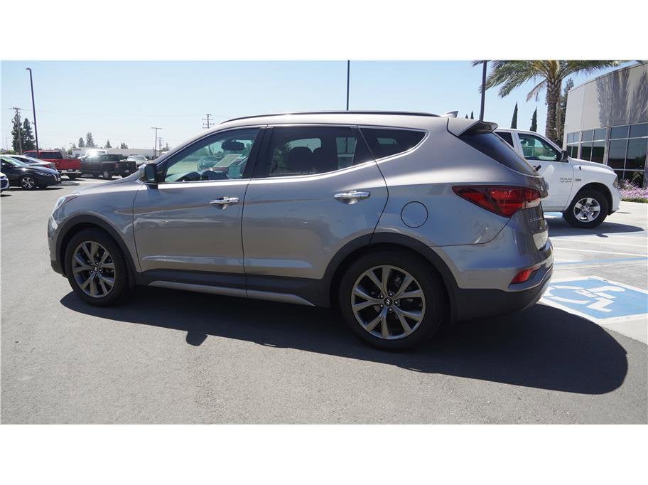 2017 Hyundai Santa Fe Sport 2.0T Ultimate