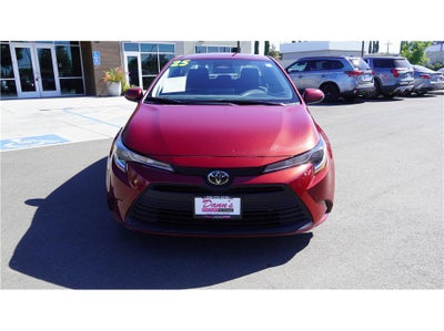 2025 Toyota Corolla LE