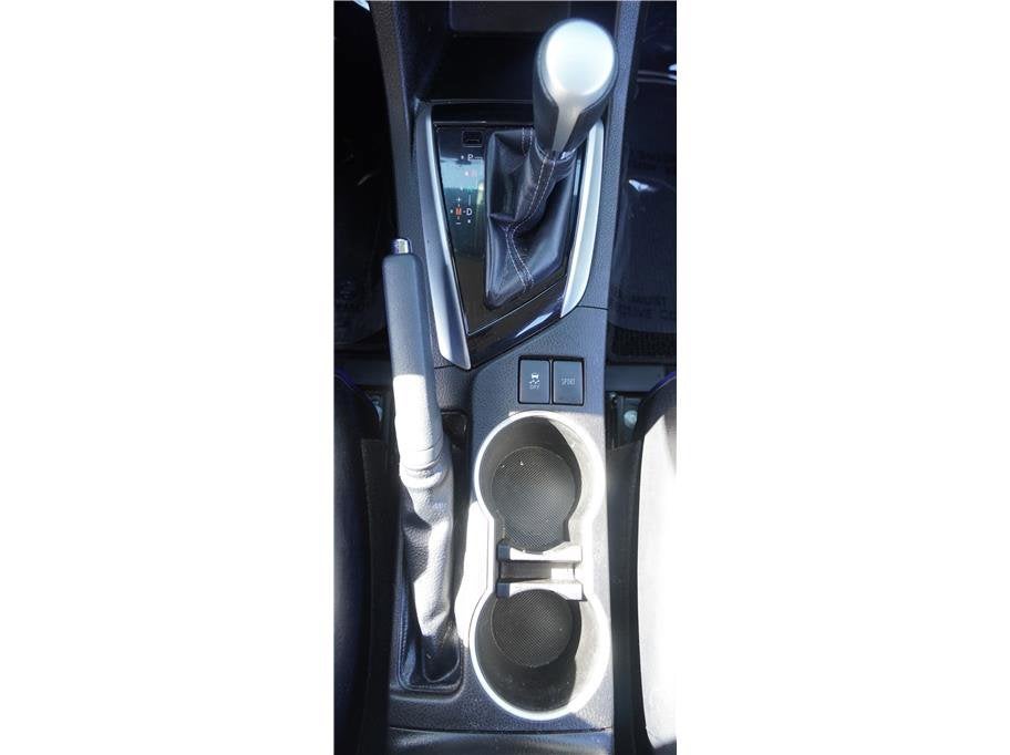 2019 Toyota Corolla SE Sedan 4D