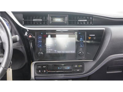 2017 Toyota Corolla SE Sedan 4D