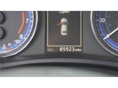 2017 Toyota Corolla SE Sedan 4D