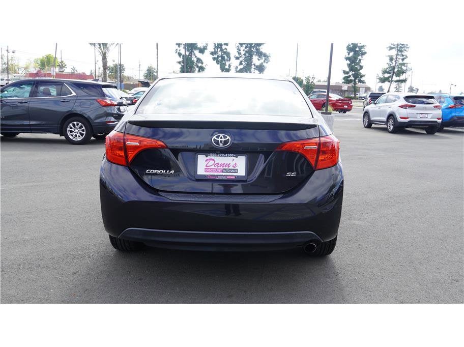 2017 Toyota Corolla SE Sedan 4D
