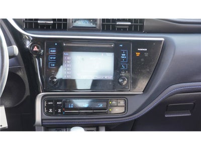 2017 Toyota Corolla SE Sedan 4D