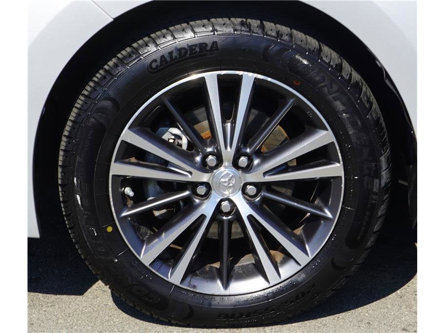 2016 Toyota Corolla LE Plus Sedan 4D