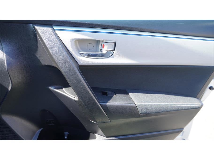 2016 Toyota Corolla LE Plus Sedan 4D