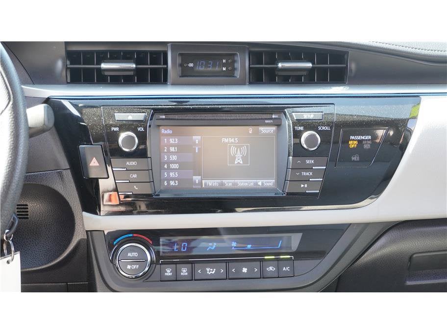 2016 Toyota Corolla LE Plus Sedan 4D