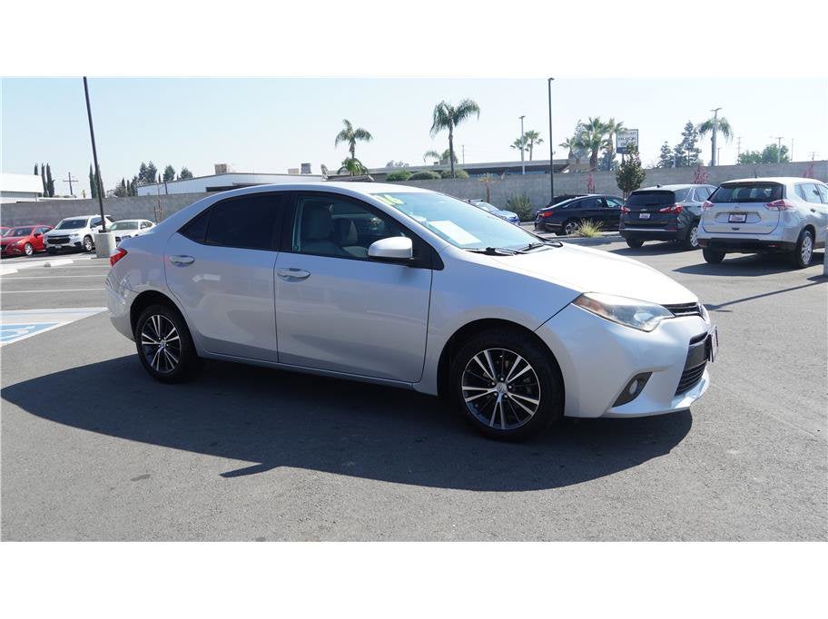 2016 Toyota Corolla LE Plus Sedan 4D