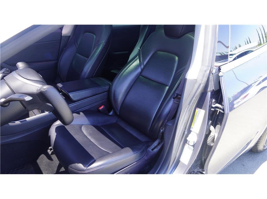 2018 Tesla Model 3 Long Range Sedan 4D