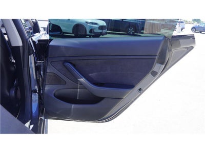 2018 Tesla Model 3 Long Range Sedan 4D