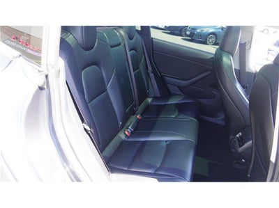 2018 Tesla Model 3 Long Range Sedan 4D