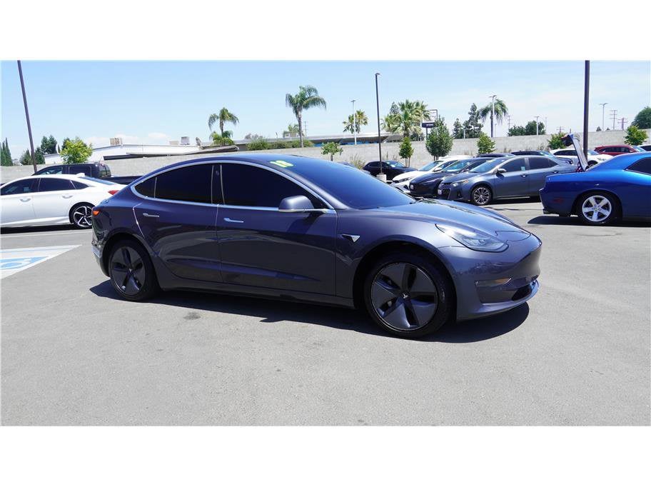 2018 Tesla Model 3 Long Range Sedan 4D