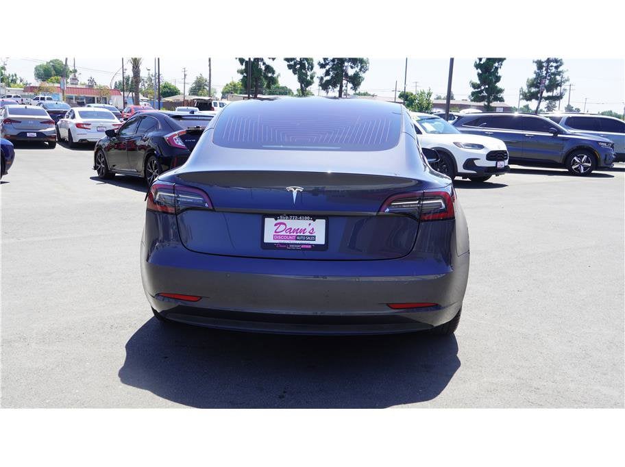 2018 Tesla Model 3 Long Range Sedan 4D