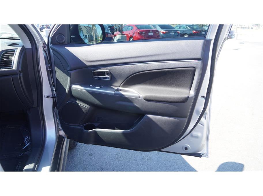 2021 Mitsubishi Outlander Sport LE Sport Utility 4D