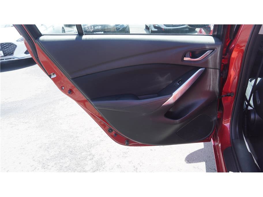 2016 Mazda Mazda6 i Sport