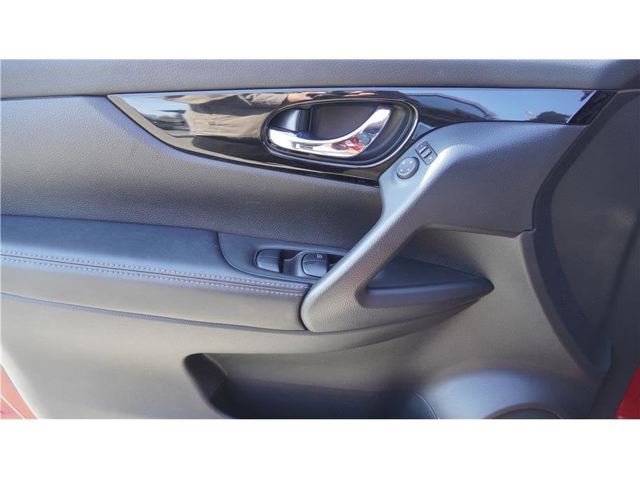 2021 Nissan Rogue Sport SV