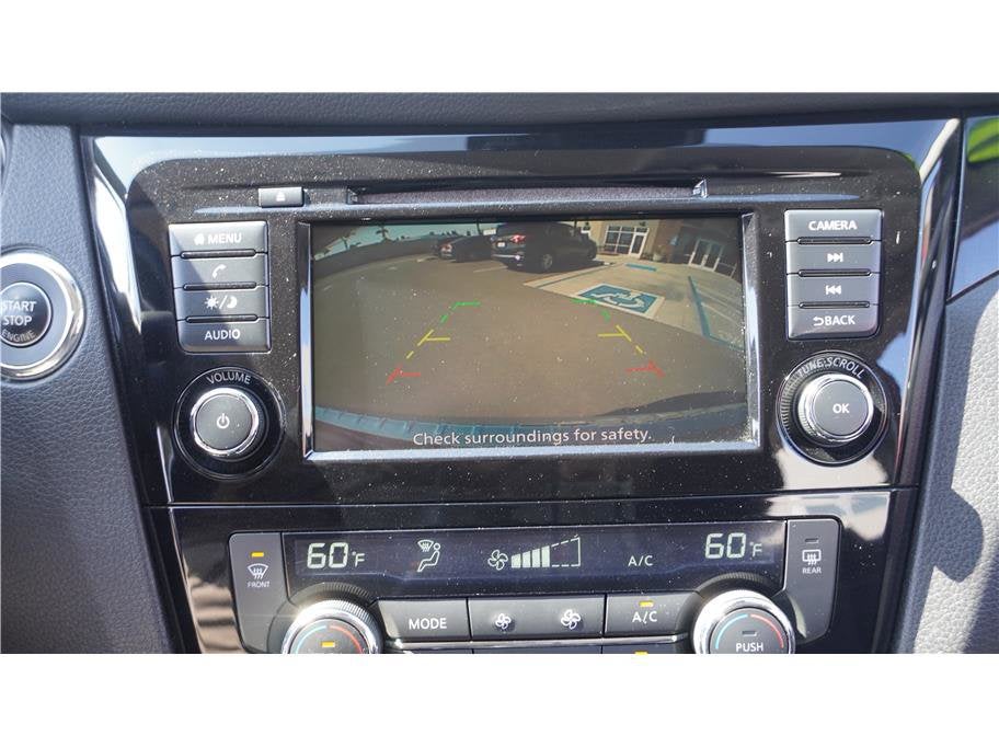 2021 Nissan Rogue Sport SV