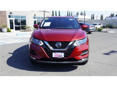 2021 Nissan Rogue Sport SV