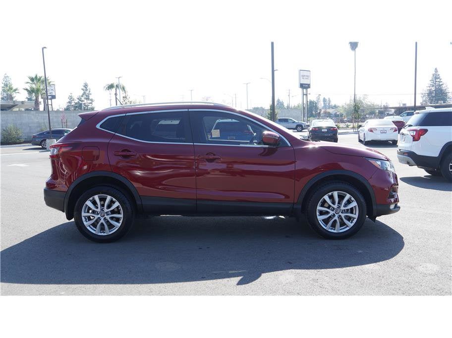 2021 Nissan Rogue Sport SV