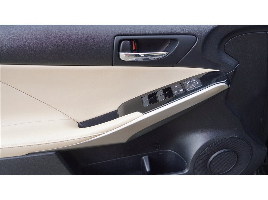 2016 Lexus IS 200t IS 200t Sedan 4D