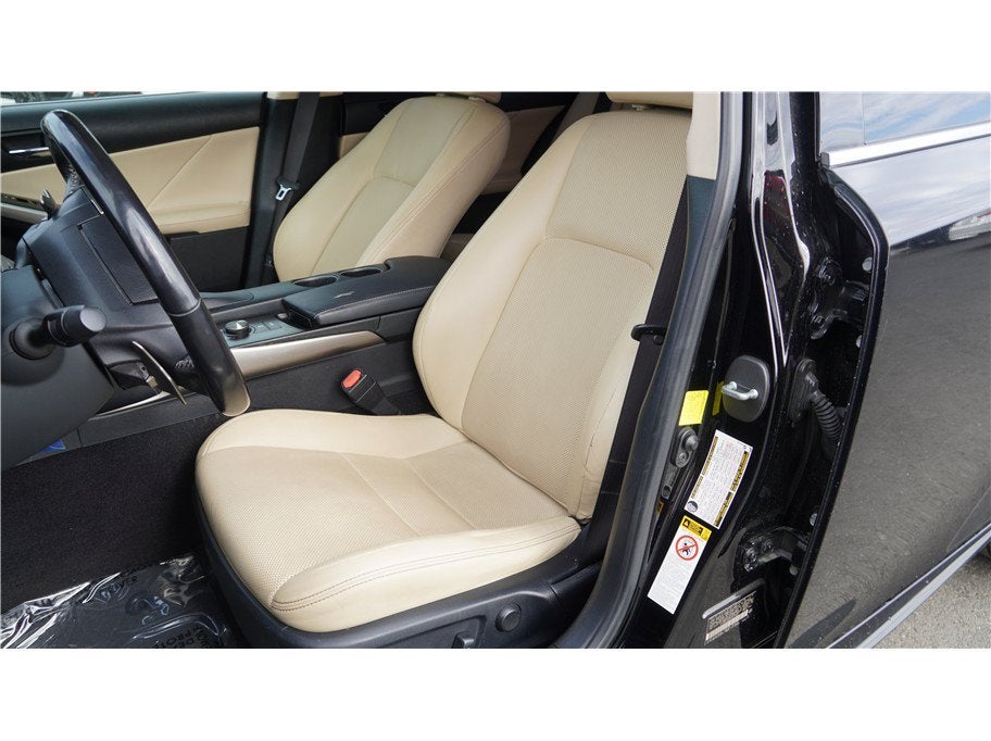 2016 Lexus IS 200t IS 200t Sedan 4D