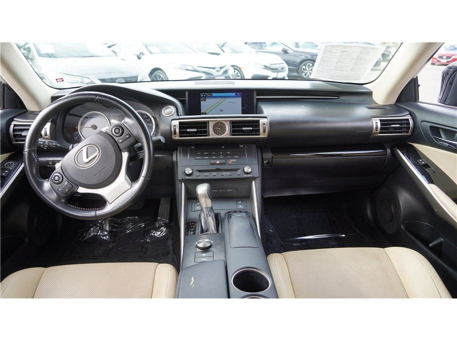 2016 Lexus IS 200t IS 200t Sedan 4D