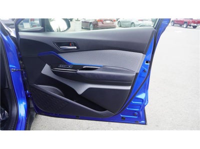 2019 Toyota C-HR XLE Sport Utility 4D