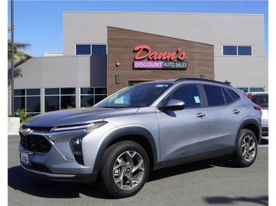 2025 Chevrolet Trax LT