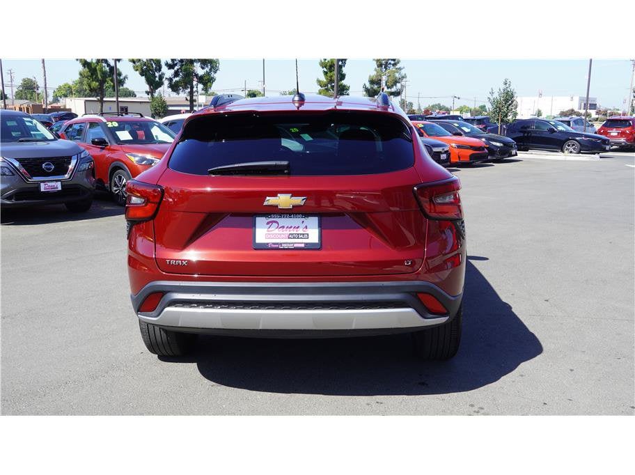 2025 Chevrolet Trax LT