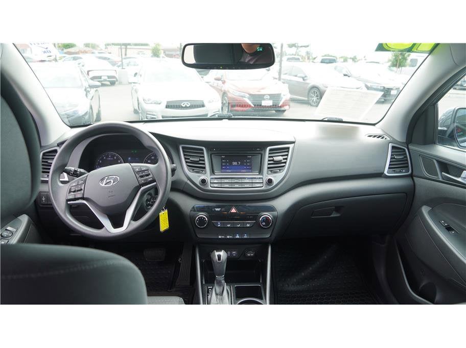 2016 Hyundai Tucson SE