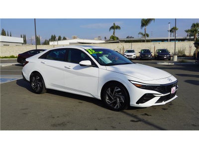 2025 Hyundai Elantra SEL Convenience