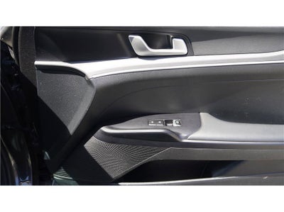 2025 Kia K5 LXS
