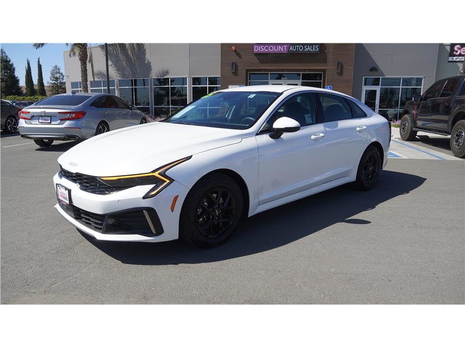 2025 Kia K5 LXS