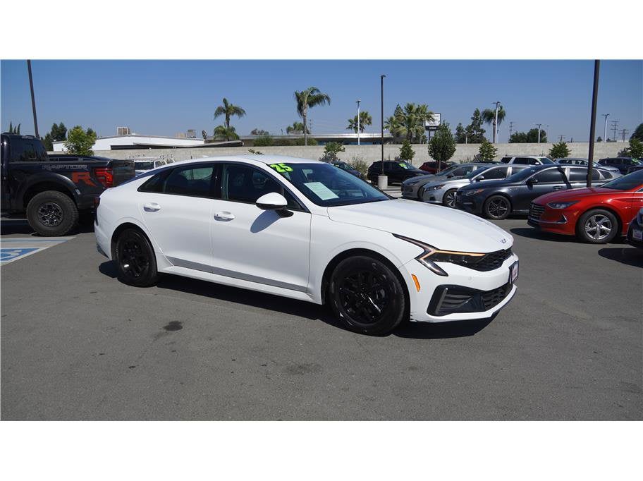 2025 Kia K5 LXS