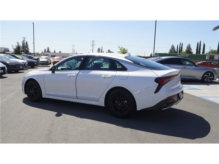 2025 Kia K5 LXS
