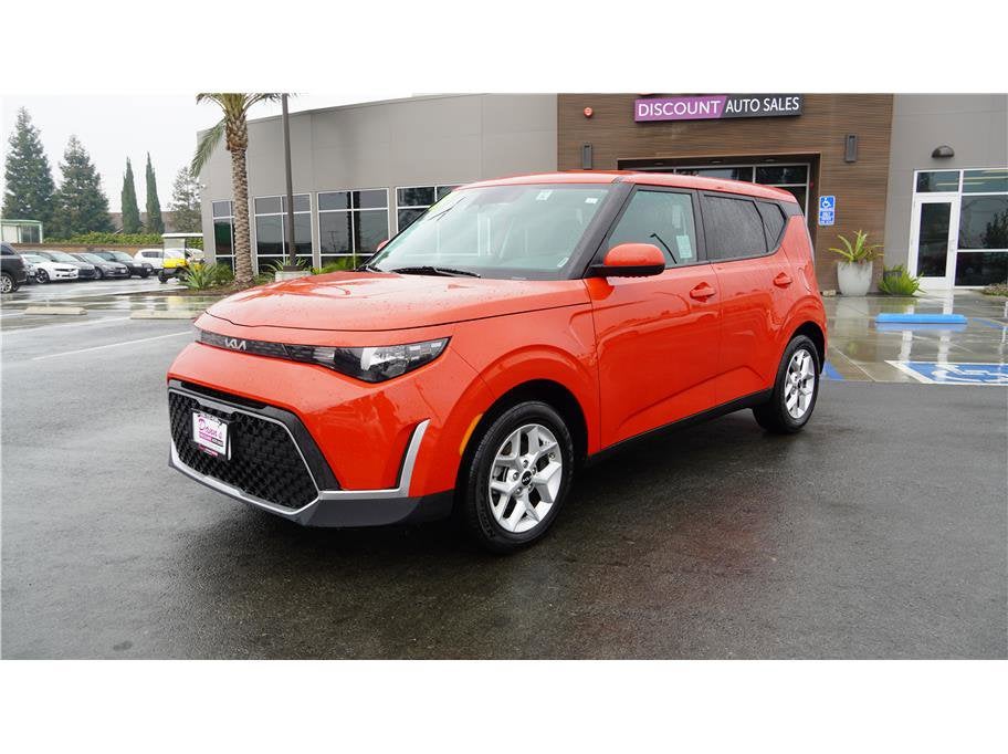 2024 Kia Soul LX