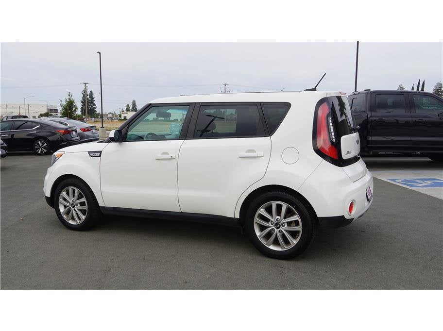 2019 Kia Soul +