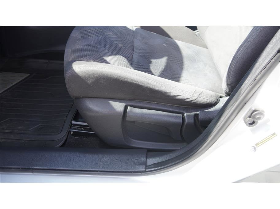 2016 Nissan Rogue S Sport Utility 4D