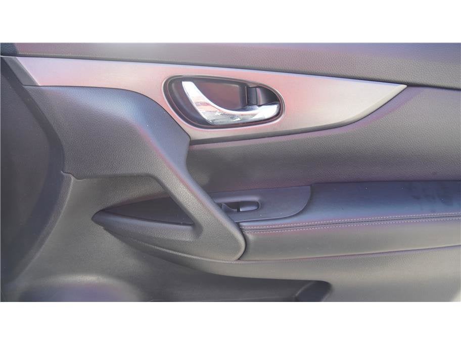 2016 Nissan Rogue S Sport Utility 4D