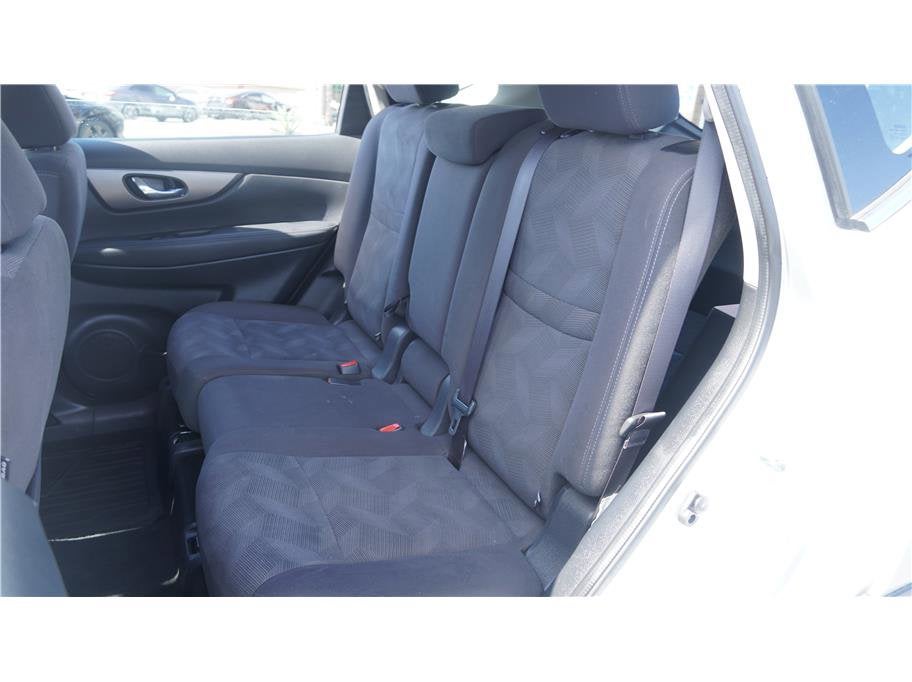 2016 Nissan Rogue S Sport Utility 4D